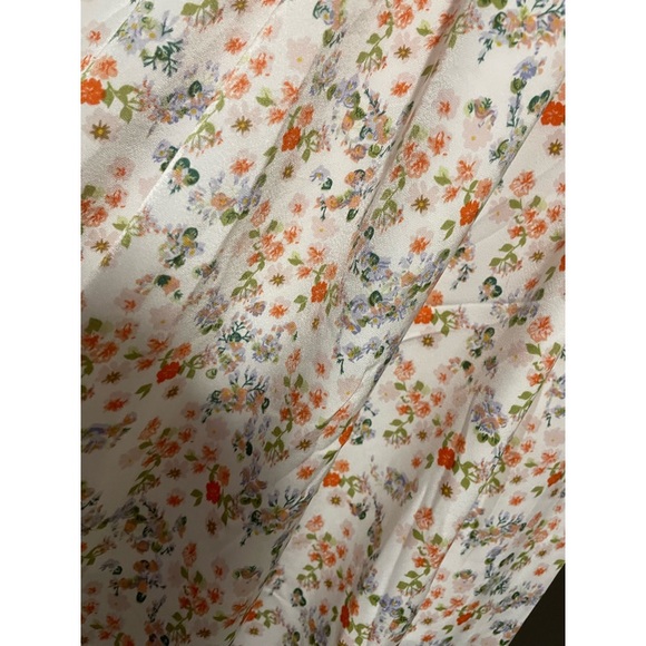 White floral maxi dress NWT - Picture 2 of 5